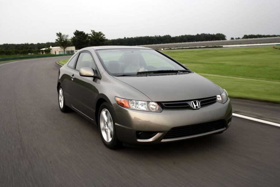  Honda Civic Coupe 2007 года  (фото 19 из 43)